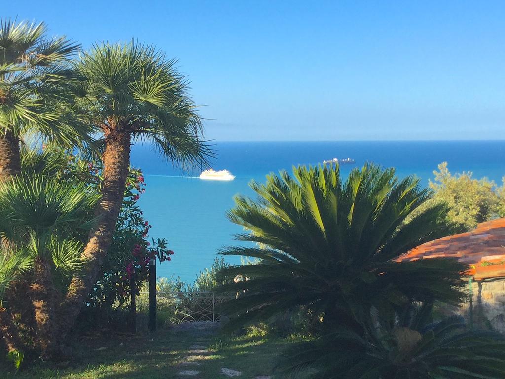B&B Le Palme Ameglia Bagian luar foto
