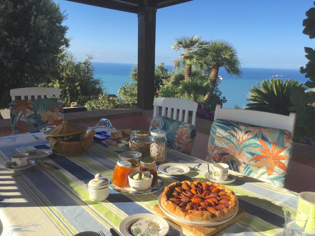 B&B Le Palme Ameglia Bagian luar foto