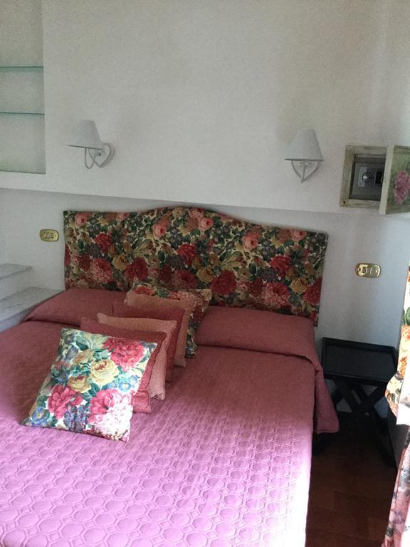 B&B Le Palme Ameglia Bagian luar foto