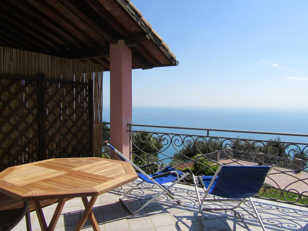B&B Le Palme Ameglia Bagian luar foto
