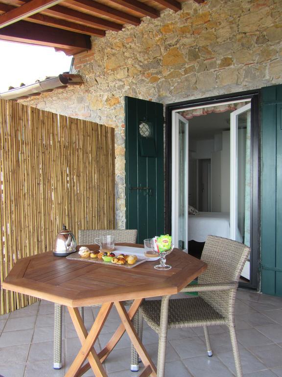 B&B Le Palme Ameglia Bagian luar foto